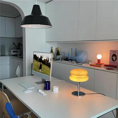 Finn Bauhaus minimalistische glazen tafellamp