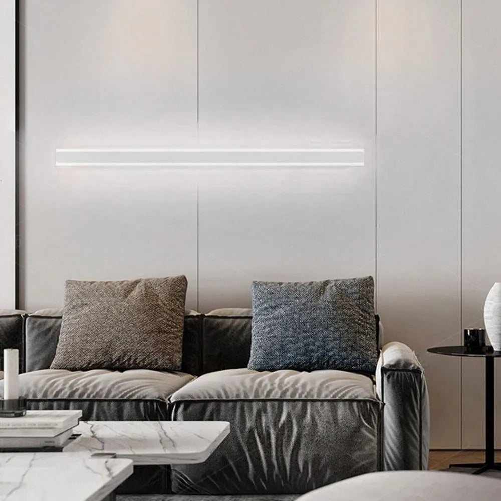Edge minimalistische lineaire LED wandlamp – goud, zwart of wit – metaal en acryl – voor de slaapkamer