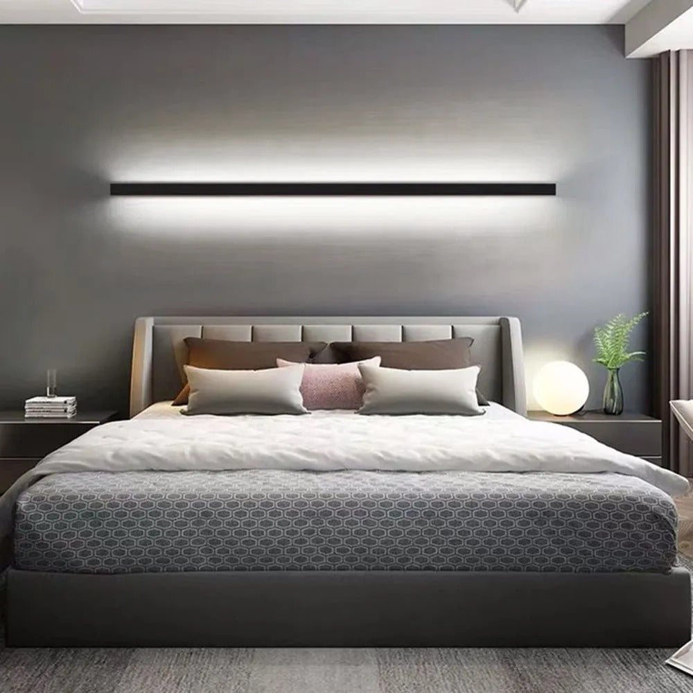 Edge minimalistische lineaire LED wandlamp – goud, zwart of wit – metaal en acryl – voor de slaapkamer