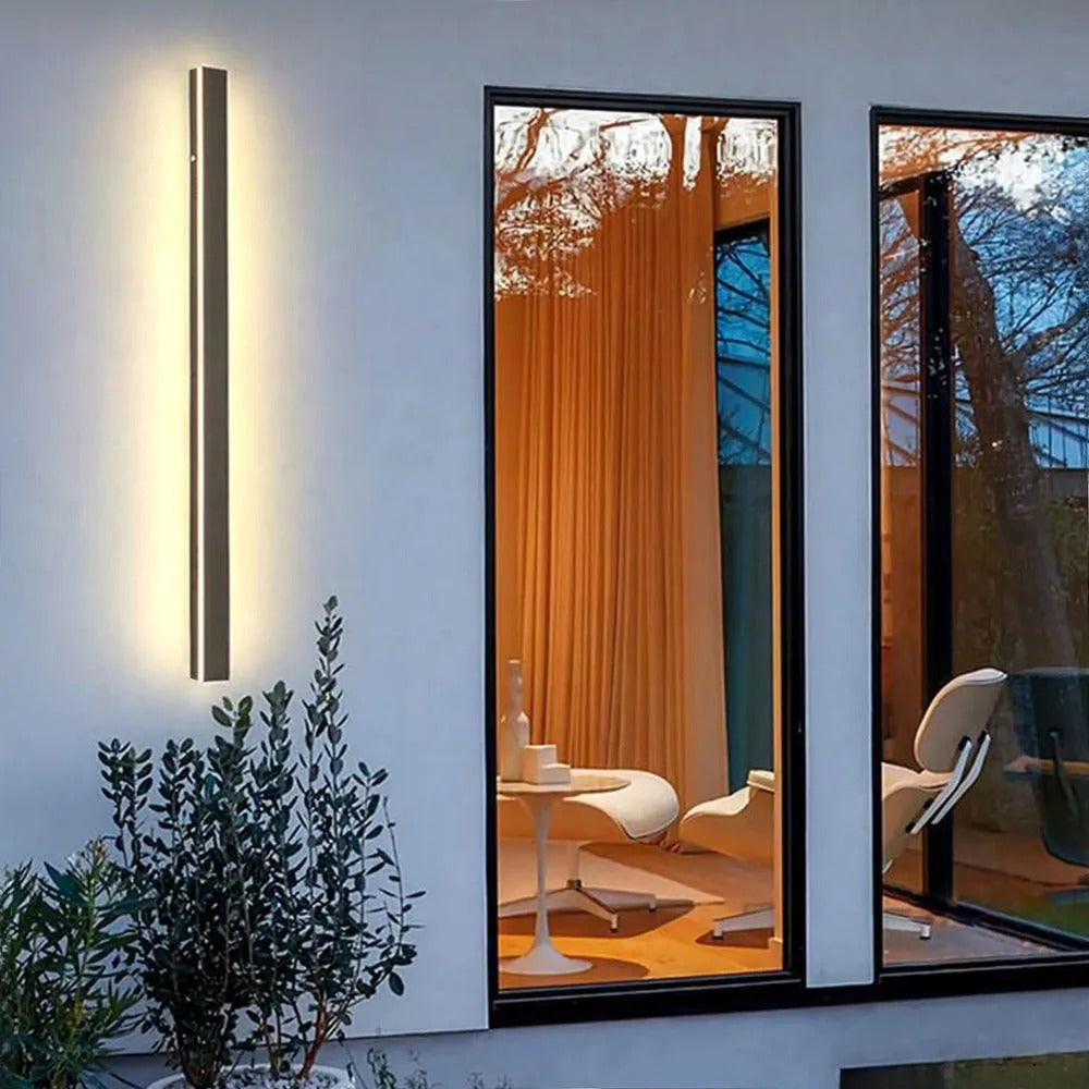 Edge moderne lineaire buitenwandlamp – metaal en acryl – geschikt voor tuin en hal